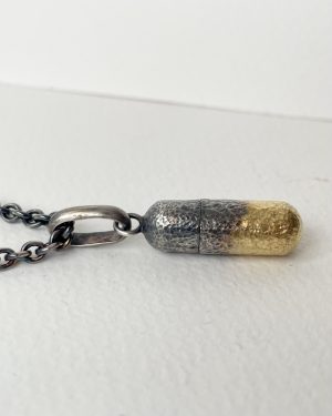 Sur commande : Locket Capsule